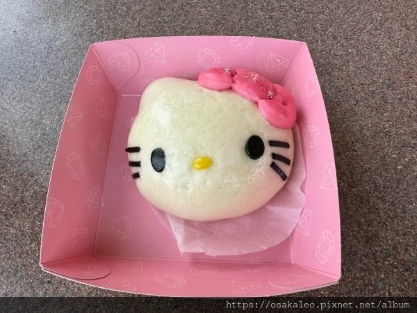 24日本D3.2 USJ  閃亮亮緞帶KITTY包子