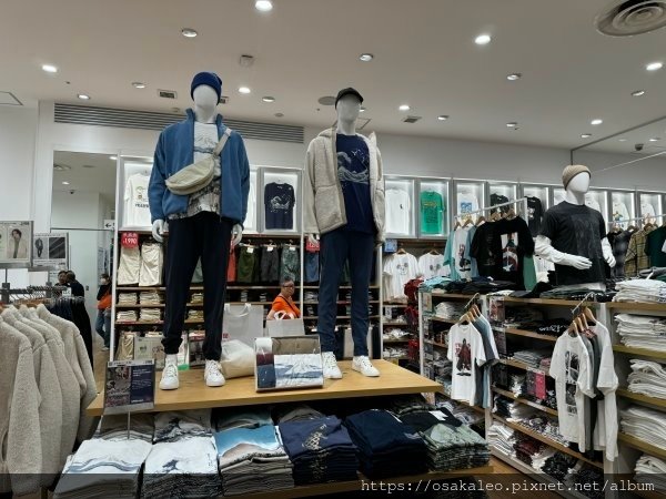 23那霸  UNIQLO、Standard Products