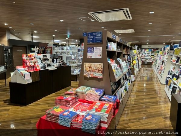 23那霸  未來屋書店 (AEON MALL Okinawa