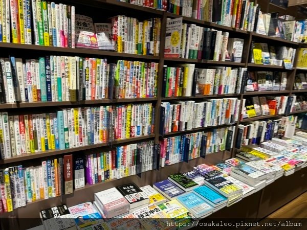 23那霸  未來屋書店 (AEON MALL Okinawa