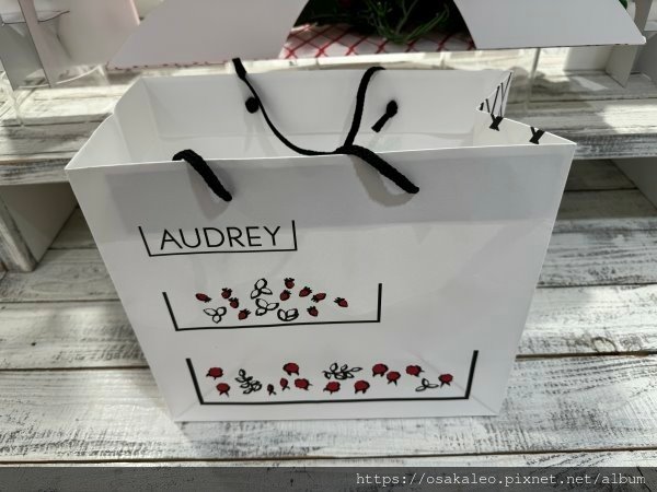 24日本D22.1 AUDREY 奶油捲心餅  橫濱高島屋