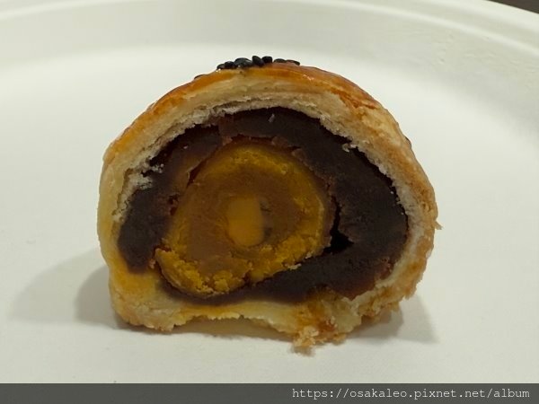 【食記】陳耀訓蛋黃酥 (台北)