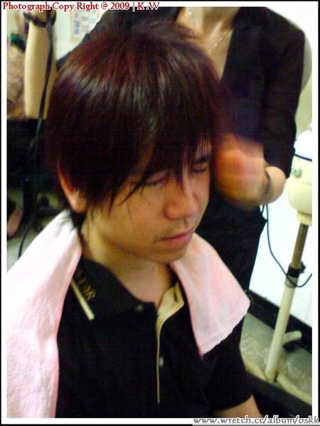 2009.08.22-剪髮-02.jpg