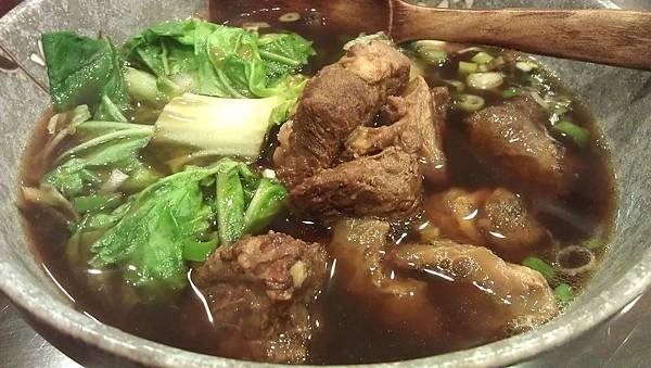滿滿的牛肉滿滿的牛肉