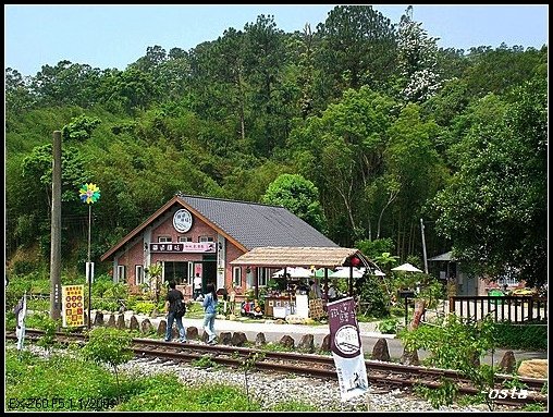 072.jpg