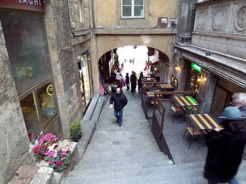 1211506353-100_4025.jpg