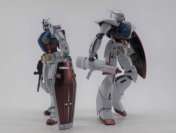 ∀ GUNDAM %26; G40 - 跨界設計的藝術鋼彈