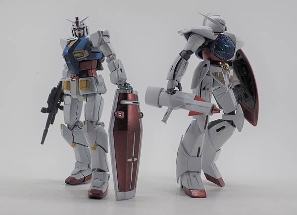 ∀ GUNDAM %26; G40 - 跨界設計的藝術鋼彈