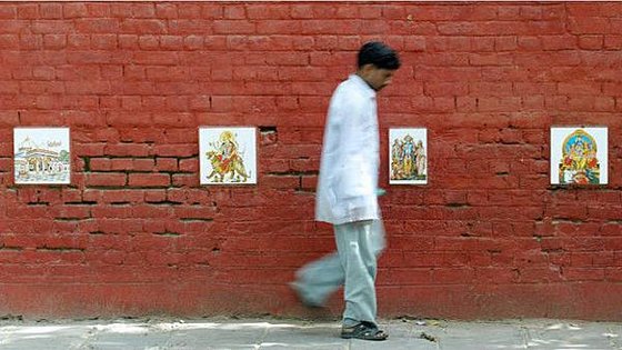 121212095648_india_godwall_624x351_bbc_nocredit