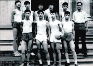 溫家寶打籃球.jpg
