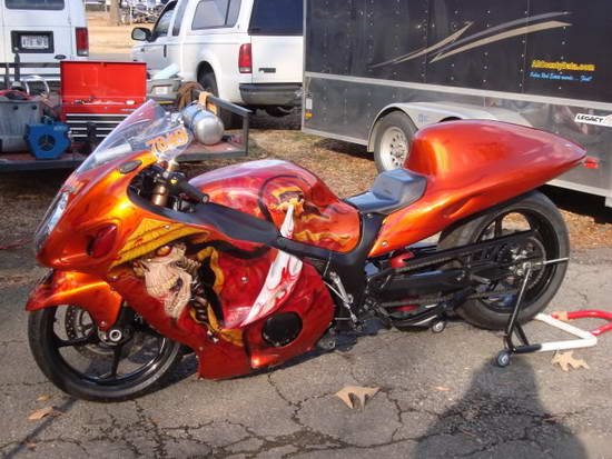 Custom-Paint-Sportsbike-02.jpg