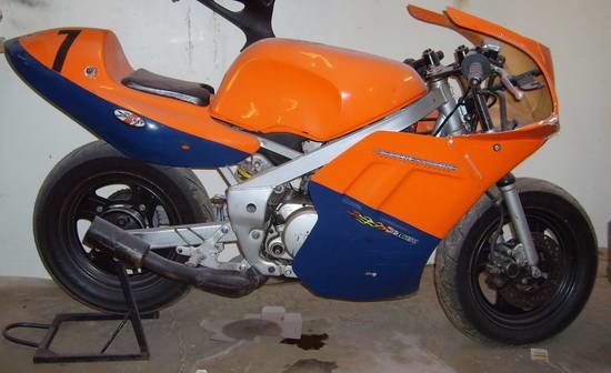 Custom-Paint-Sportsbike-50.jpg