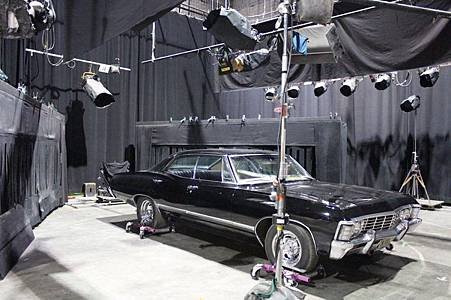 TV Addict on set -47.jpg