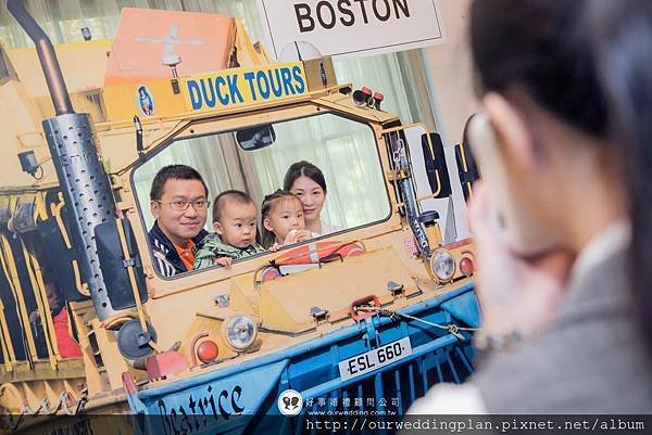 duck tour觀光鴨子船拍照道具.jpg