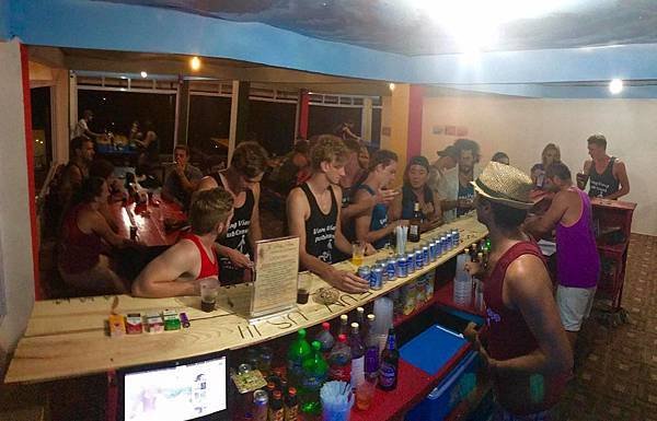 Real Vang Vieng Backpackers Hostel8.jpg