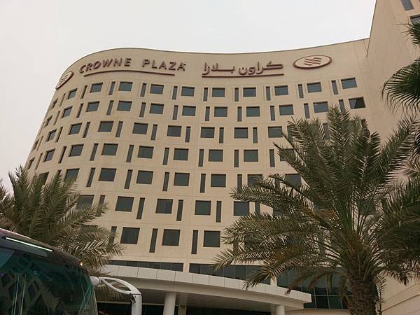 CROWNE PLAZA(AUH) (1).jpg