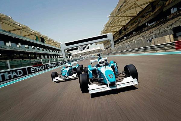 Yas Marina Circuit.jpg