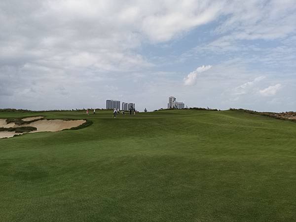 Hoiana Shores Golf Club 會安(bunker.jpg