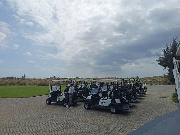 Hoiana Shores Golf Club 會安(golf car2.jpg