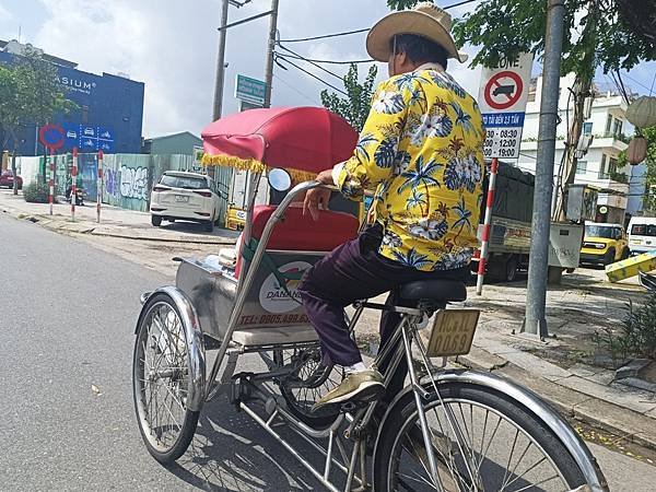 25 峴港輕旅行 (占婆雕刻博物館 ,人力三輪車Cyclos