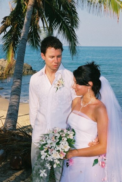 wedding on Thala&apos;s beach .JPG