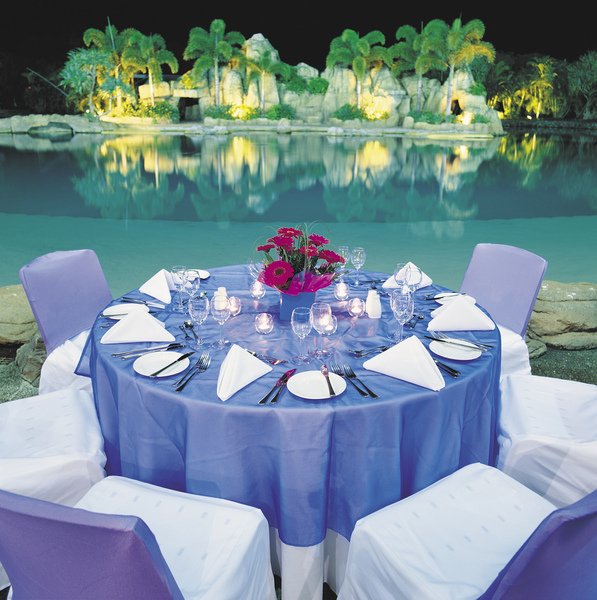 DolphinCoveTableSetting.jpg