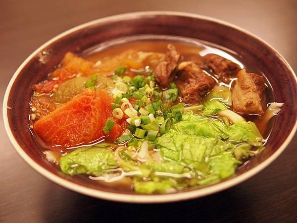 《番茄牛肉麵》像極了愛情.jpg