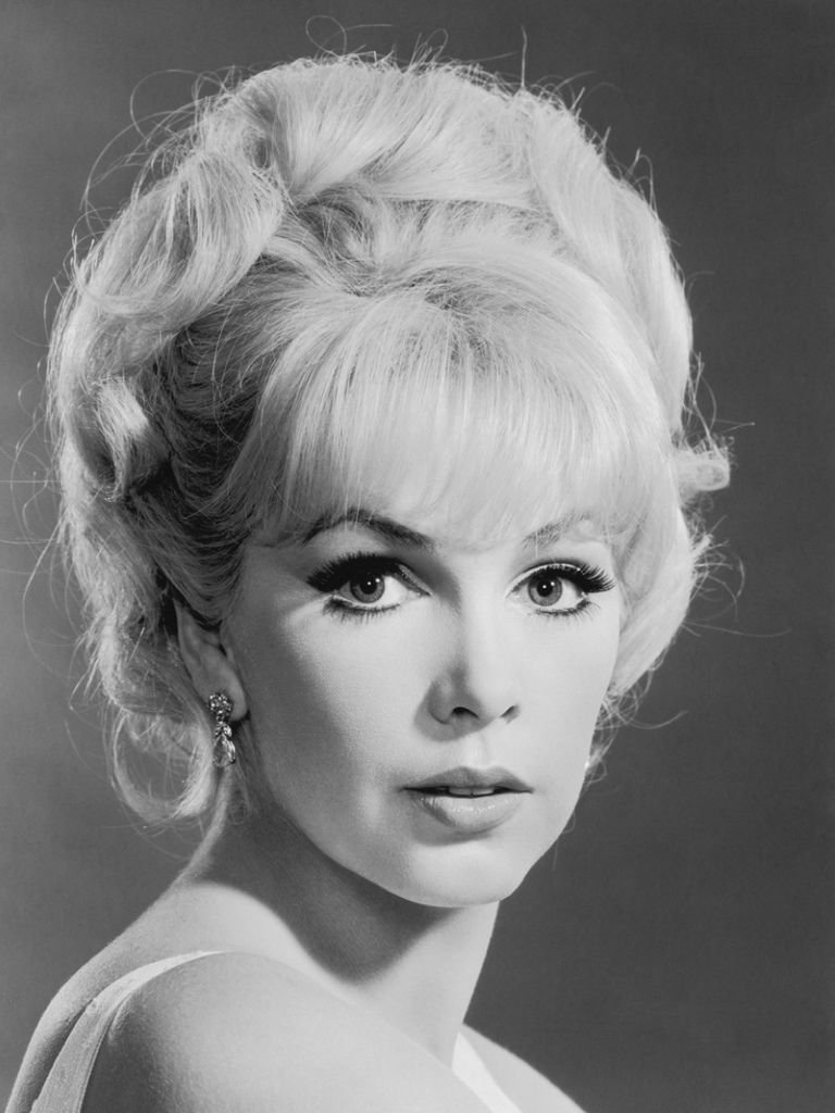 331 Stella Stevens 斯特拉．史蒂文斯 (1938年 美國演員、舞者)01