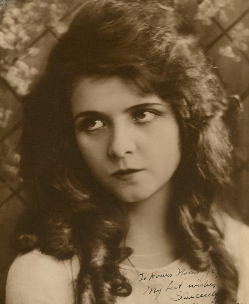 476 Olive Thomas 奧麗芙．托馬斯 (1894年-1920年 美國演員、模特)01