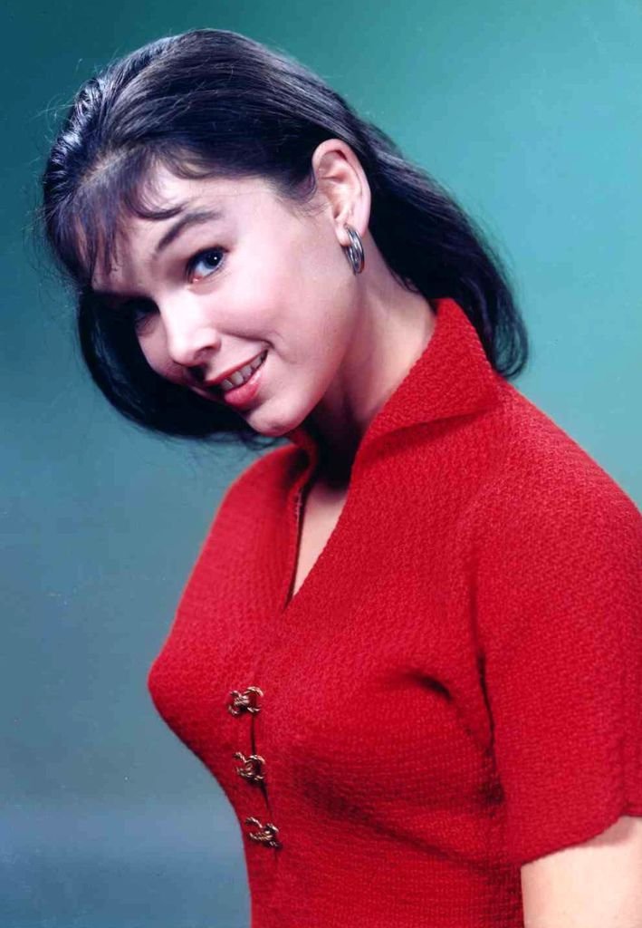 545 Yvonne Craig 伊馮娜．克雷格 (1937年 美國芭蕾舞演員、演員)11