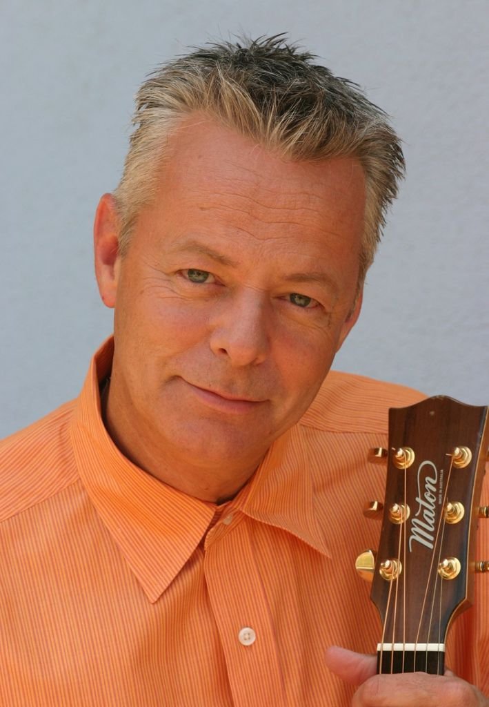 134 Tommy Emmanuel 湯米．依曼紐 1955年 澳大利亞吉他手02