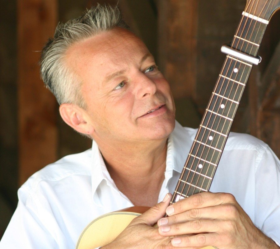 134 Tommy Emmanuel 湯米．依曼紐 1955年 澳大利亞吉他手01