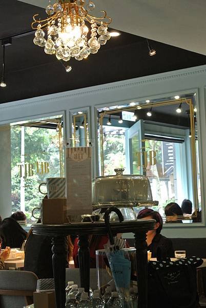 20140404 TJB忠孝店16.JPG
