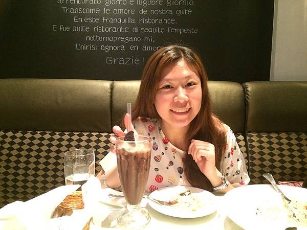 手機上傳-20150705古拉爵羅斯福路店+碧潭21.JPG