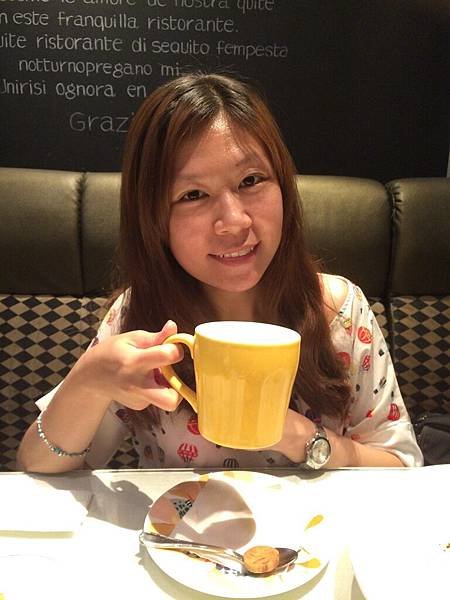 手機上傳-20150705古拉爵羅斯福路店+碧潭26.JPG
