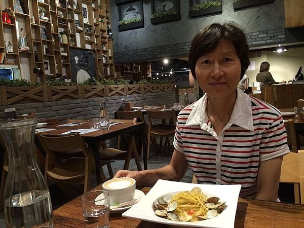 手機上傳-20150704薄多義板橋店+饒河夜市02.JPG