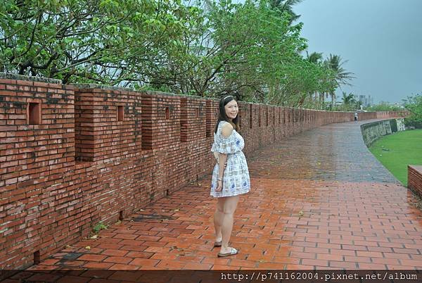 20161008 東港餃子館+恆春古城(南東門)+出火特別景觀+白沙灣+墾丁大街 20.JPG
