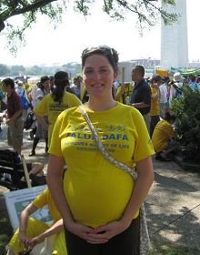 2010-7-24-falun-gong-dc-parade-720-1-13--ss.jpg