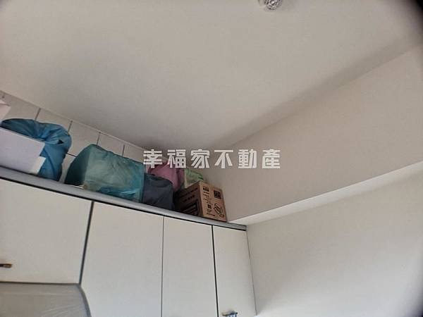 RFhpQk1065p0r01r1065.jpg