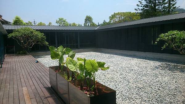0802-12.jpg