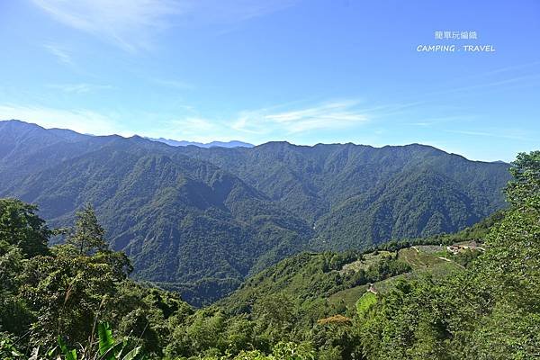 【露營趣】苗栗. 古道秘境露營區 ★翠綠草皮及遼闊視野、橫龍