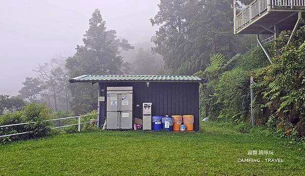 【露營趣】南投.樟湖山居民宿 ★樹林、視野通吃的露營區，乾濕