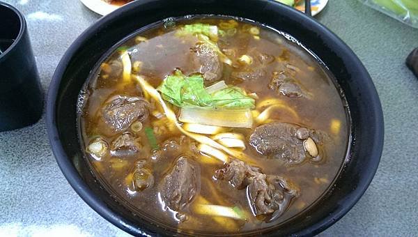 呷霸牛肉麵 (5).jpg