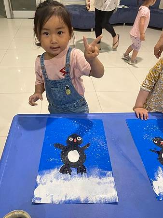 北歐4-6雪地企鵝