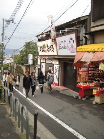 前往清水寺路上