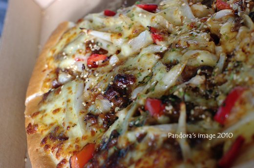 pizza hut 新口味 川味椒麻雞 &amp; 壽喜醬燒牛