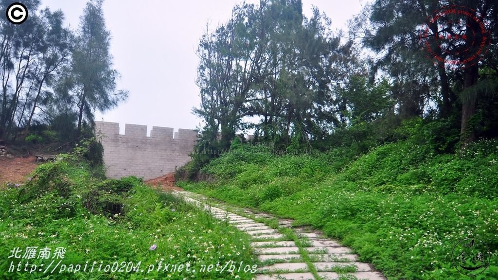 重建峰上巡檢司城