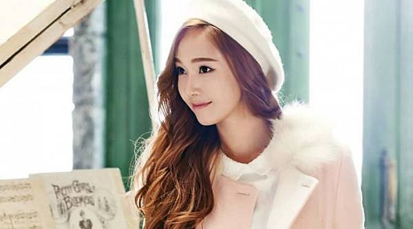 058036000_1432327311-jessicajung