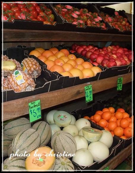【The Forbidden Fruit Store】on Highway 1
