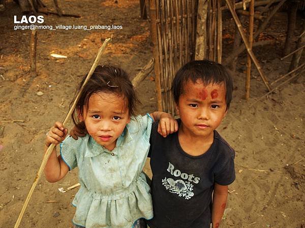 10.03.03kids in Hmong Village.jpg